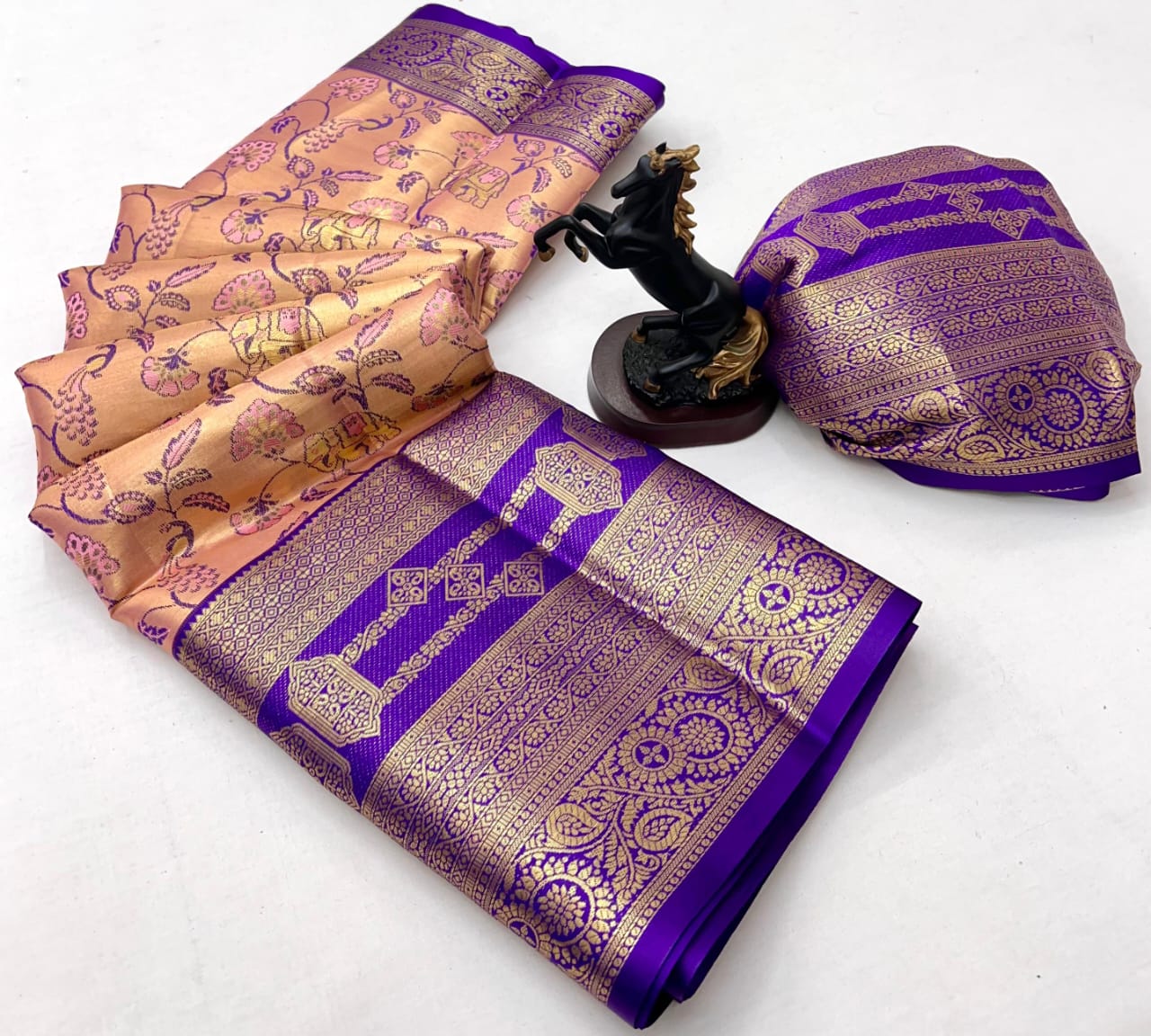 Bridal Kanjivaram Semi Pattu Saree with Contrast Zari Border & Rich Weaving Pallu – Grand Elegance for Wedding Displays & Boutique Gifting