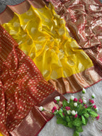 Maheshwari Cotton Silk Saree with Golden Zari & Rich Borders – Elegant Festive Wear for Boutique Displays & Traditional Gifting