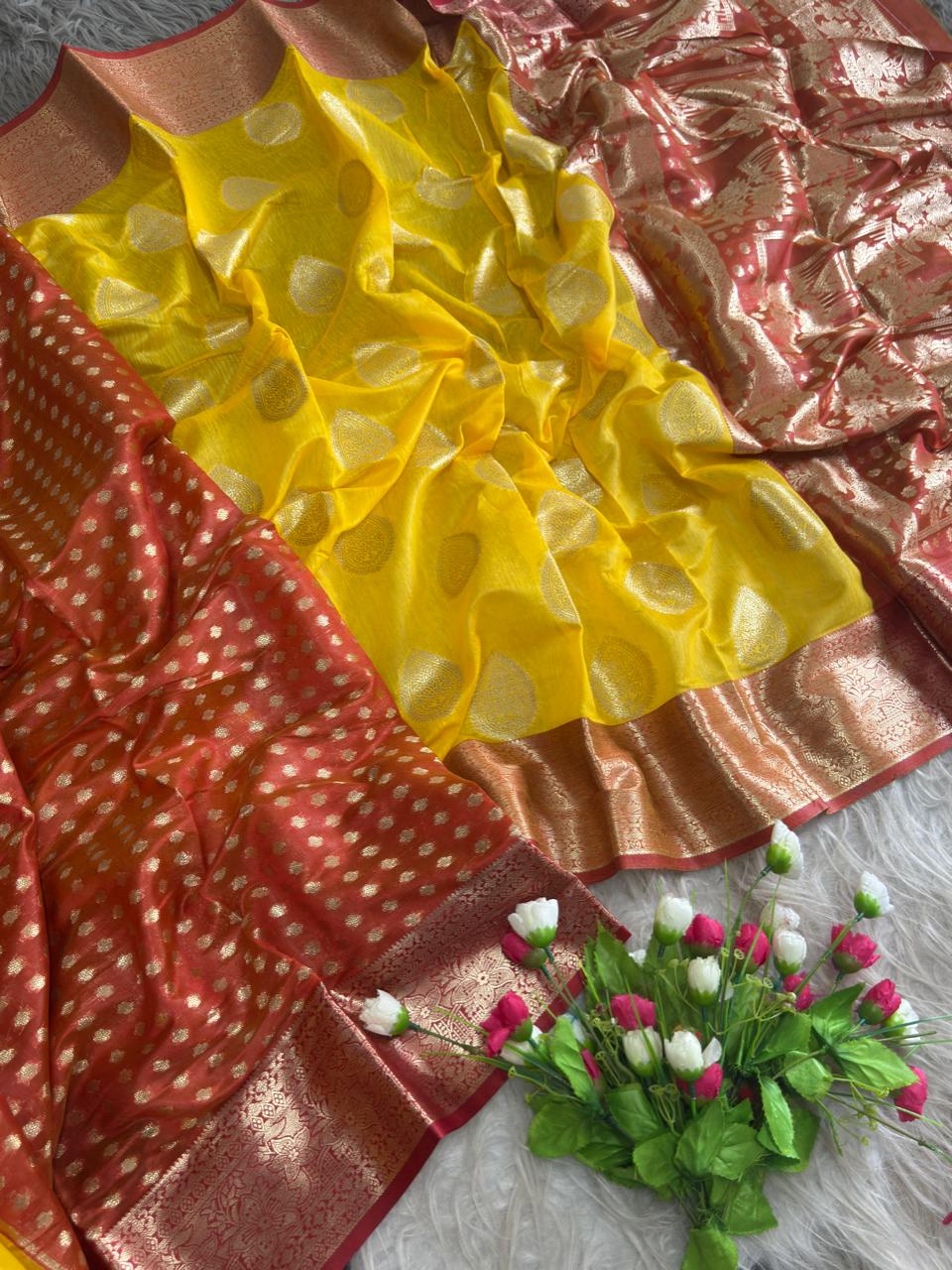 Maheshwari Cotton Silk Saree with Golden Zari & Rich Borders – Elegant Festive Wear for Boutique Displays & Traditional Gifting