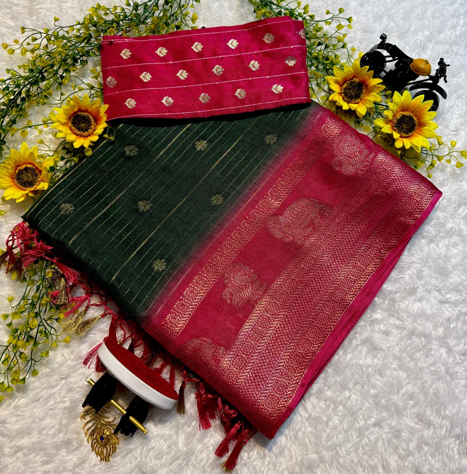 Semi Dola Saree with Floral Butti & Weaving Borders – Elegant Ethnic Wear for Boutique Displays & Festive Gifting