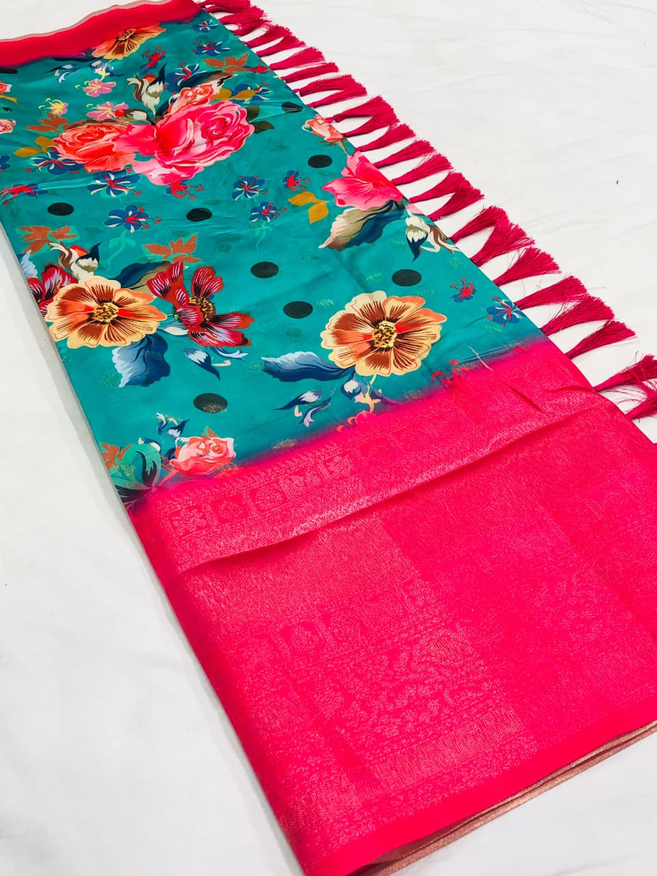 Soft Banarasi Silk Saree with Kalamkari Digital Print & Zari Weaving – Regal Party Wear for Boutique Displays & Festive Gifting