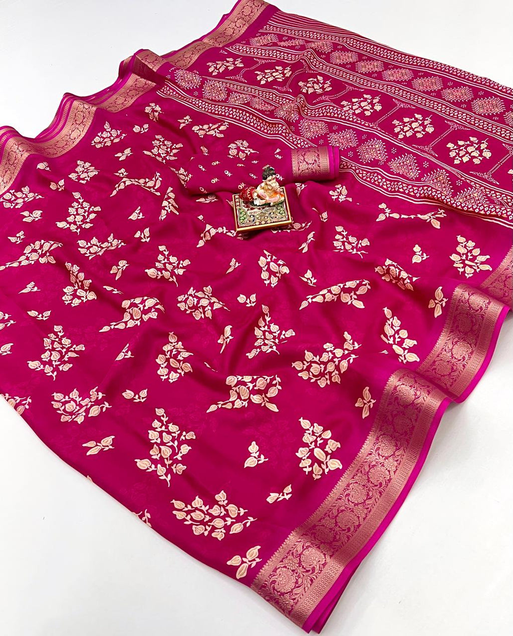 Pure Calcutta Moss Mellow Georgette Sarees with Exclusive Prints & Zari Woven Border