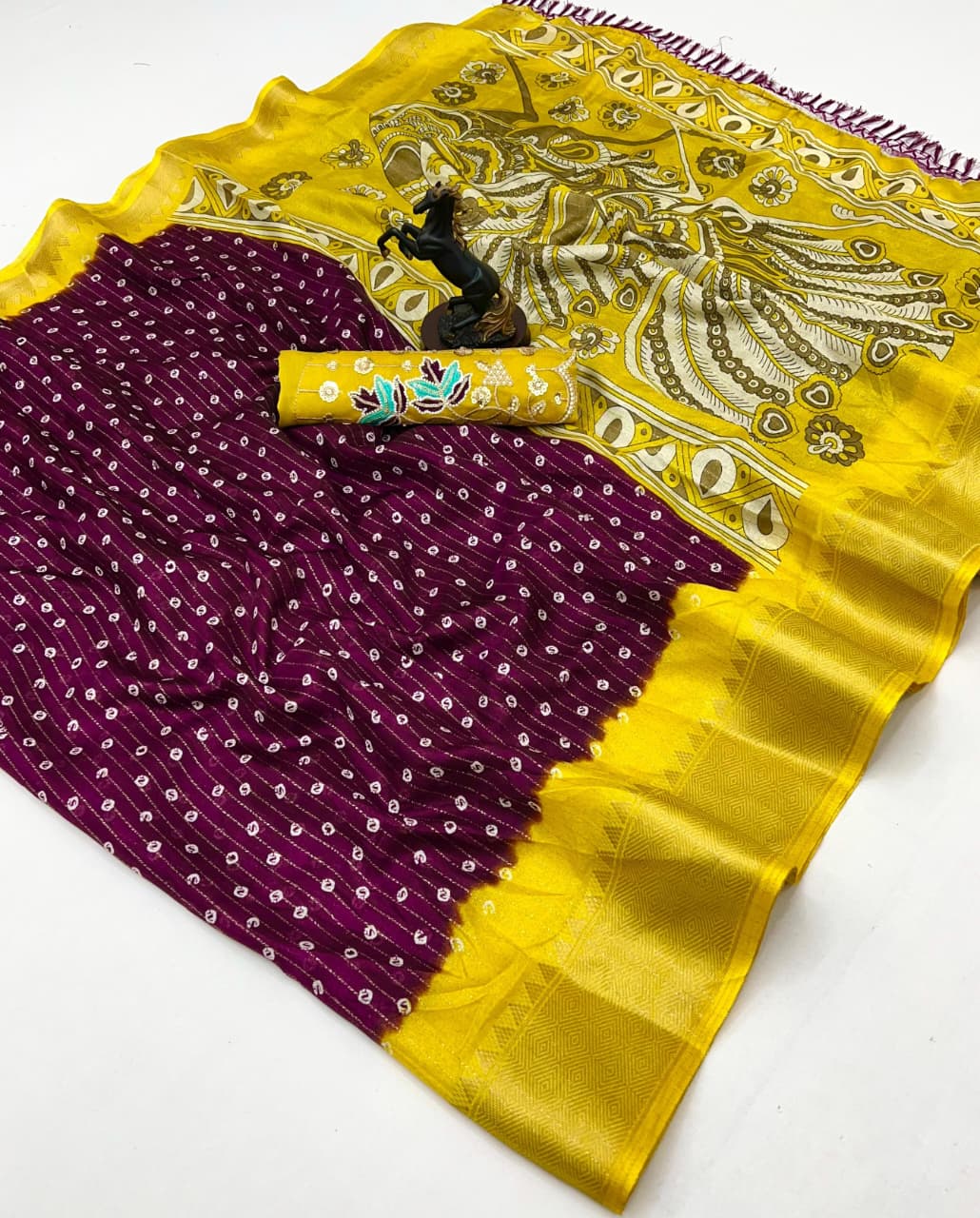 Beautiful Dola Silk Bandhani Saree with Grand Peacock Pallu & Beads Work Blouse – Festive Elegance for Boutique Displays & Bulk Orders