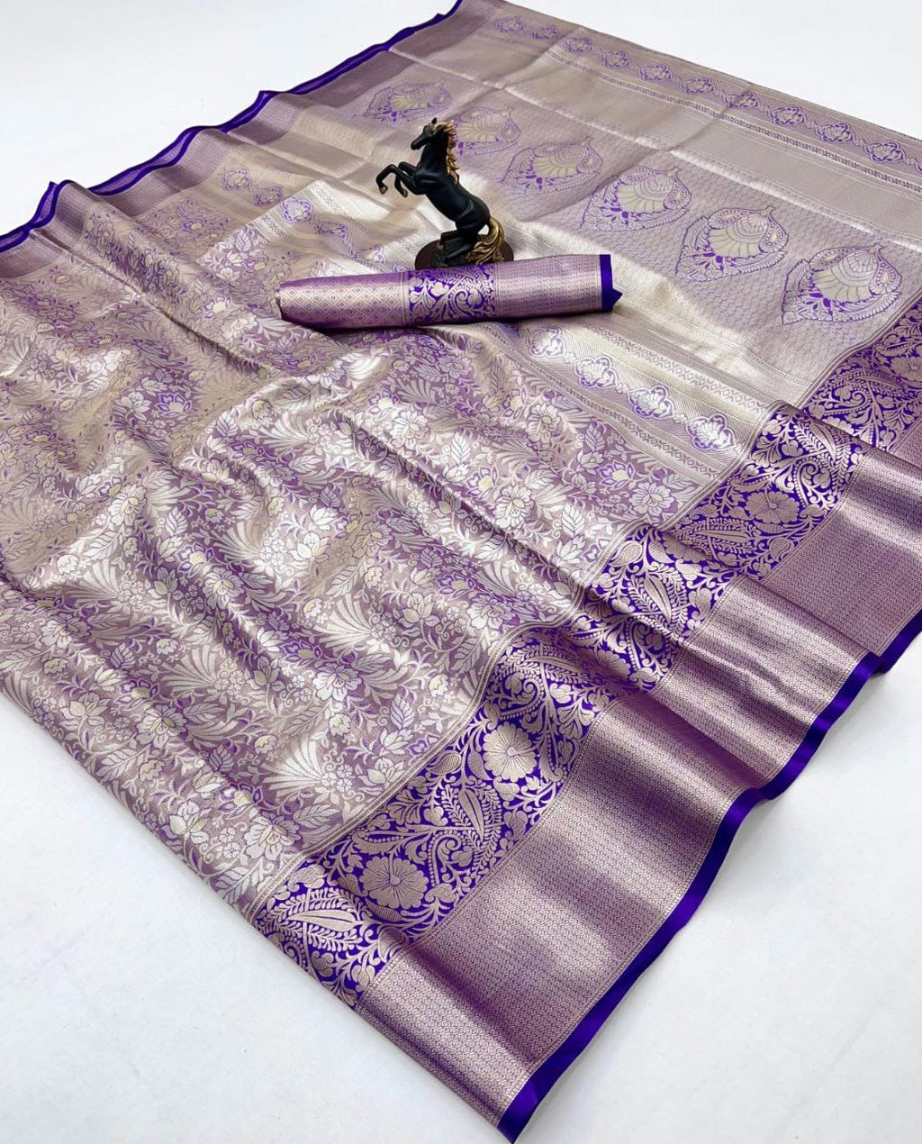 Bridal Kanchipuram Silk Saree – Royal Zari Weave with Floral & Paisley Motifs