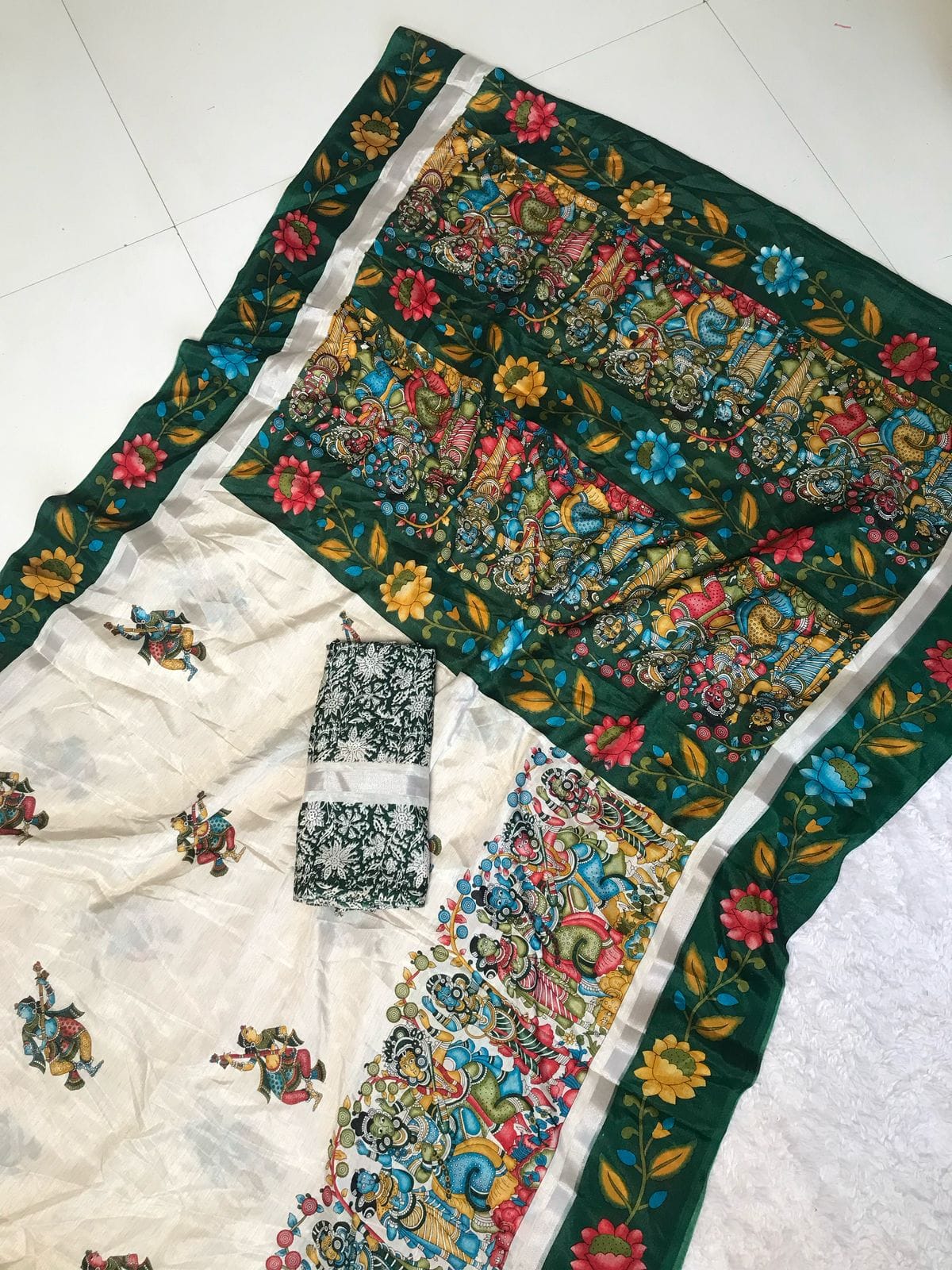 Soft Mul Mul Cotton Saree with Kalamkari Digital Print, Zari Lines & Stylish Pallu – Premium Collection