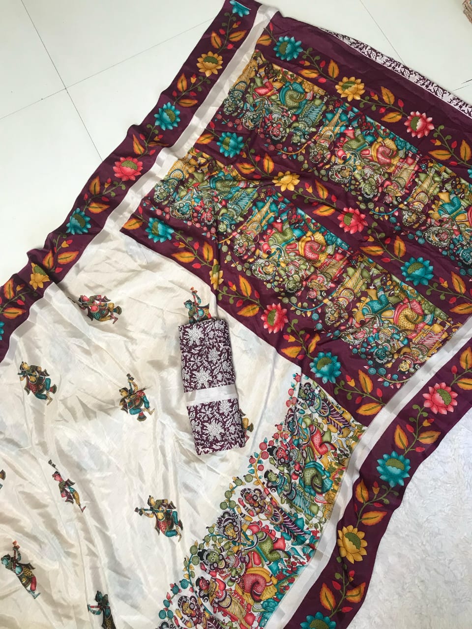 Soft Mul Mul Cotton Saree with Kalamkari Digital Print, Zari Lines & Stylish Pallu – Premium Collection