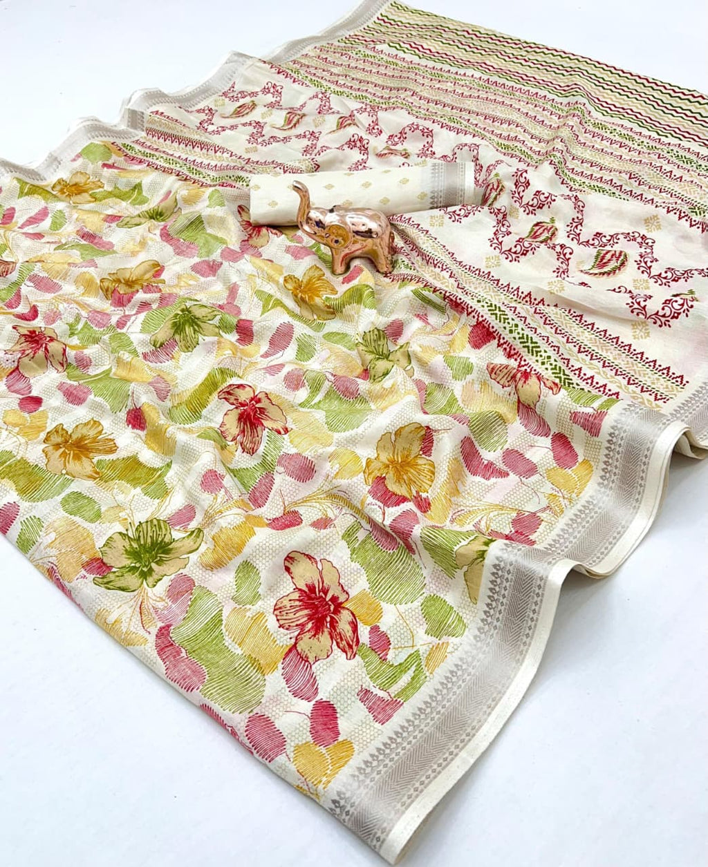 Blend Cotton Saree with Floral Prints, Zari Border & Contrast Blouse – Stylish Designer Collection