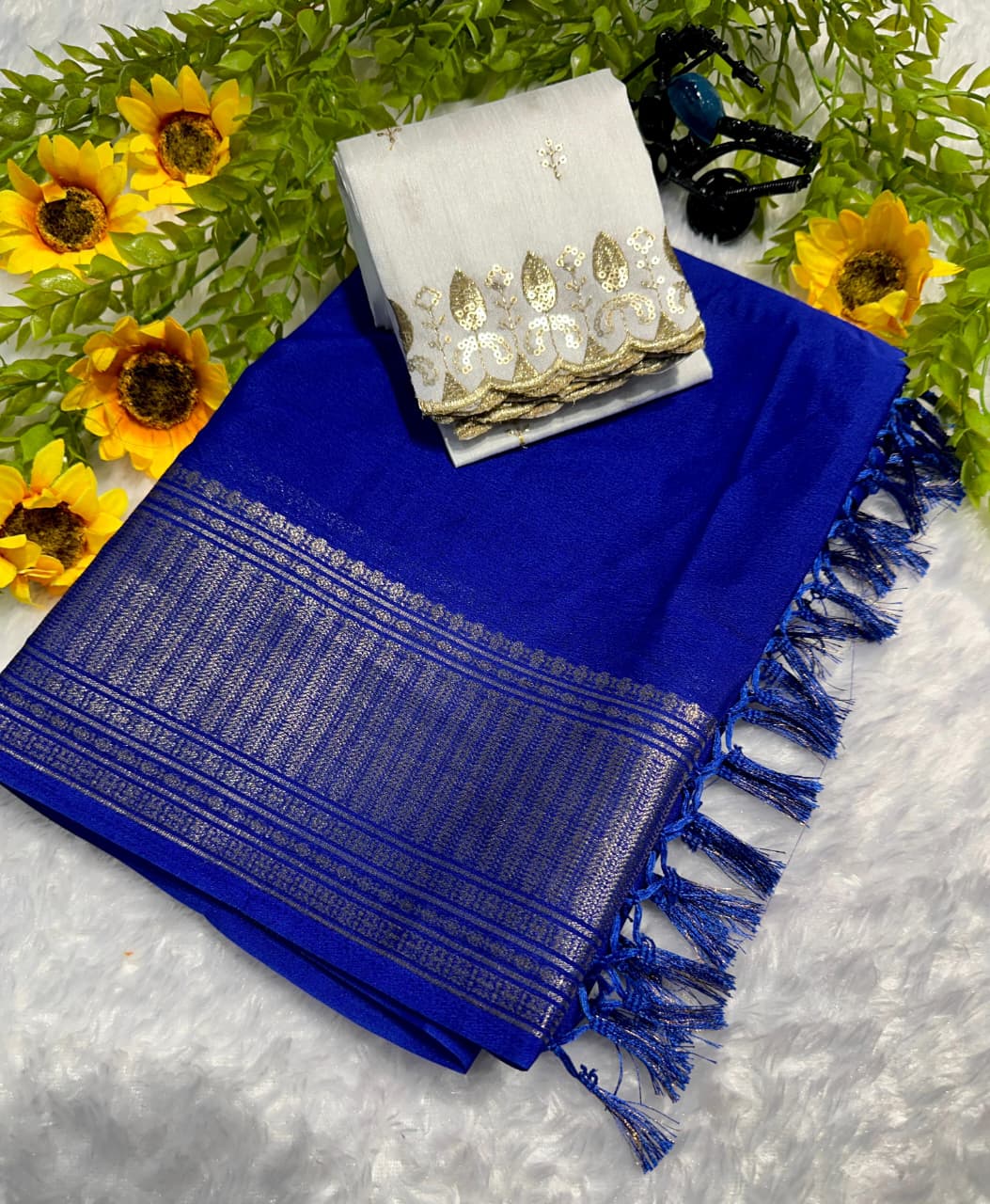 Heavy Crepe Silk Saree with Allover Weaving & Tone‑to‑Tone Padding Border – Premium Boutique Collection