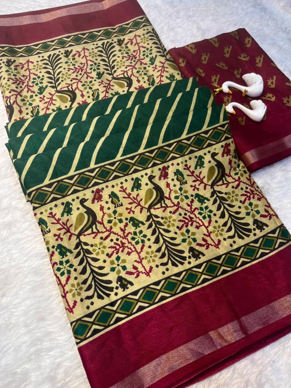 Mangalagiri Silk Saree with Kalamkari Pallu & Weaving Border – Artistic Ethnic Elegance for Boutique Displays