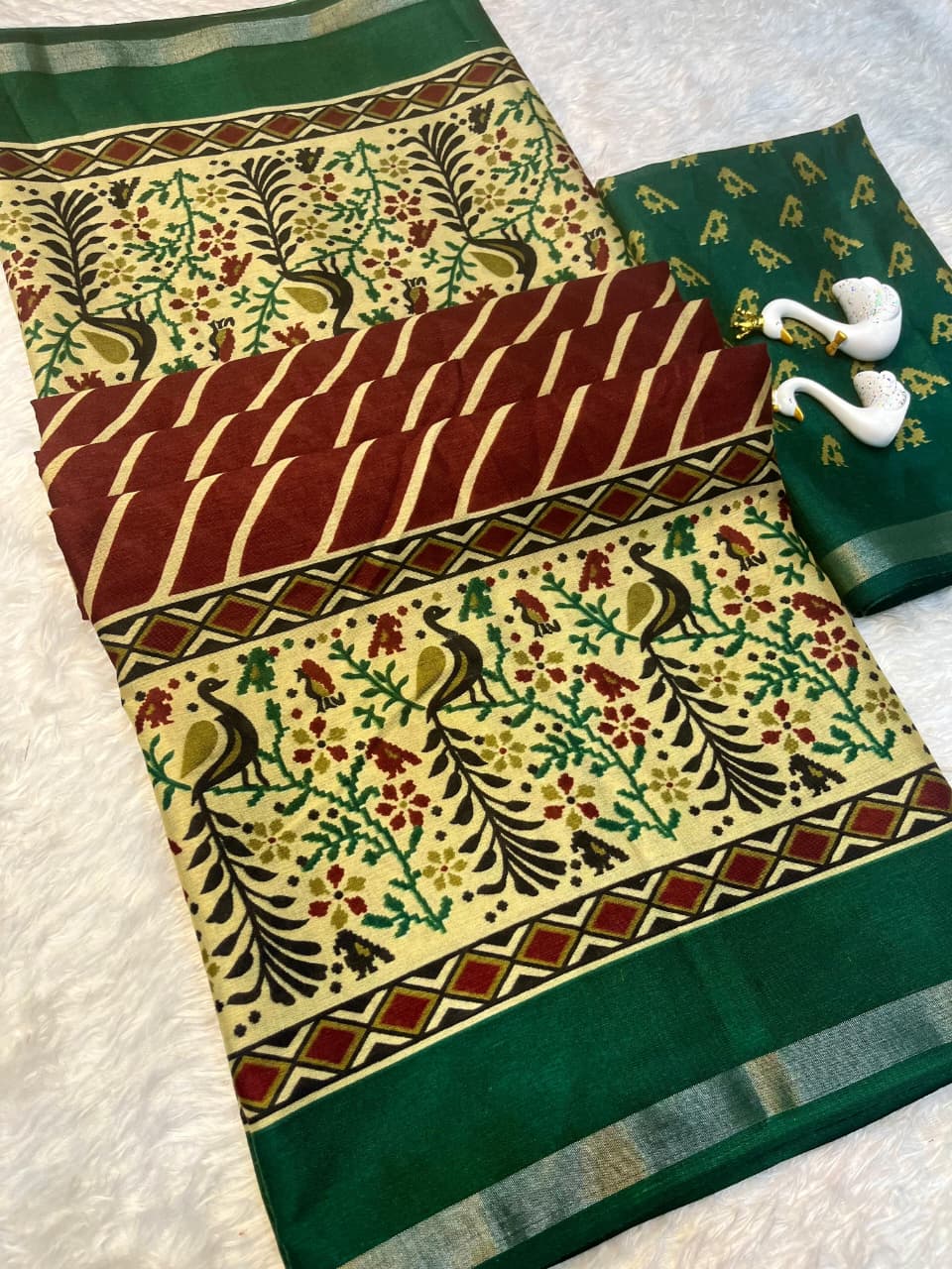 Mangalagiri Silk Saree with Kalamkari Pallu & Weaving Border – Artistic Ethnic Elegance for Boutique Displays
