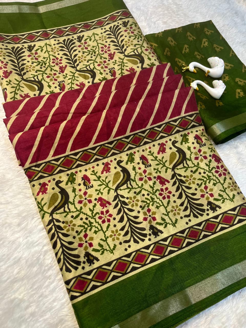 Mangalagiri Silk Saree with Kalamkari Pallu & Weaving Border – Artistic Ethnic Elegance for Boutique Displays