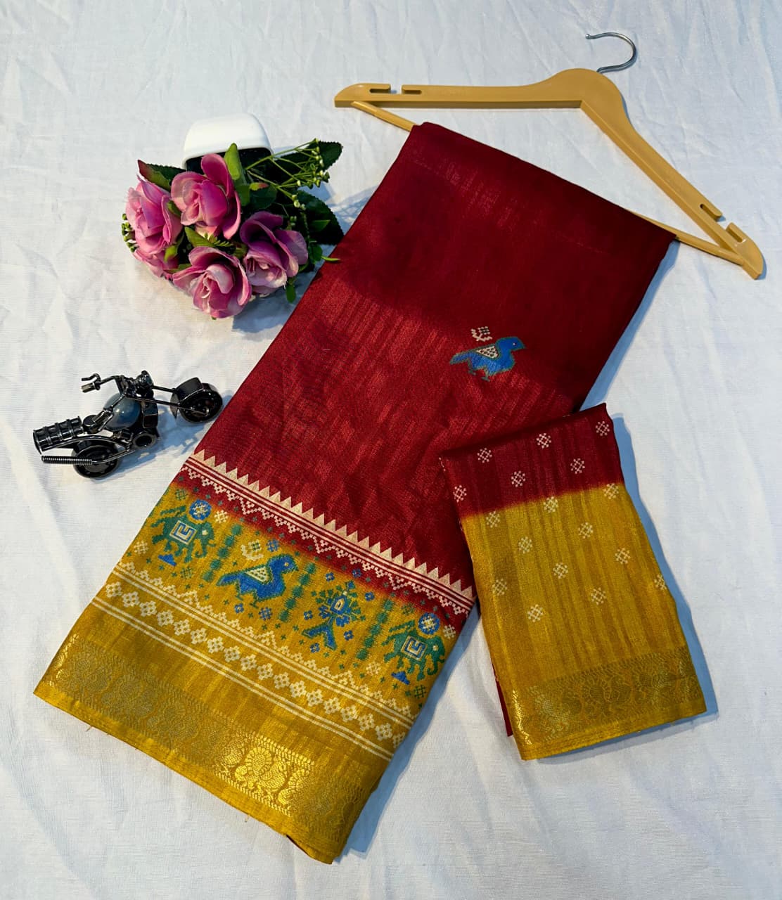 Super Hit Dola Silk Premium Saree with Jacquard Border – Festive & Wedding Wear