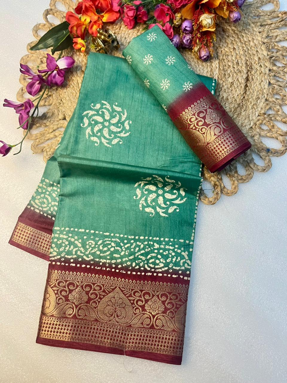 Soft Dola Silk Saree with Kalamkari Print & Jacquard Border – Artistic Elegance for Boutique Displays & Festive Gifting