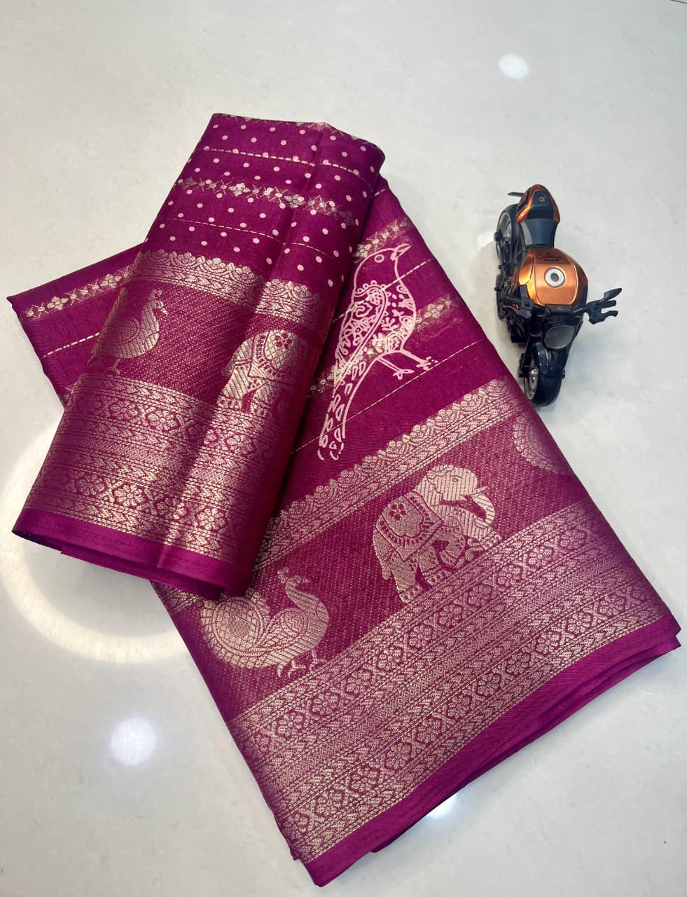 Viscose Georgette Saree with All-Over Floral Print & Printed Blouse – Lightweight Grace for Boutique Elegance