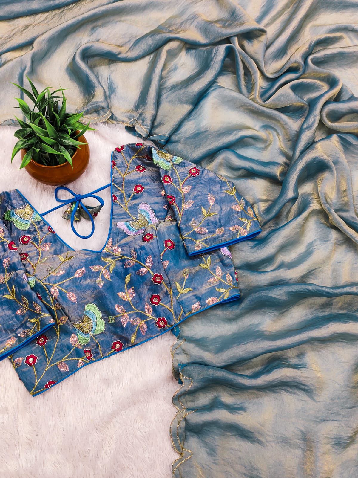 Fendy Satin Designer Saree with Double Arca & Jari Cut Work + Val Moti Blouse – Glamorous Statement for Sangeet & Cocktail Nights