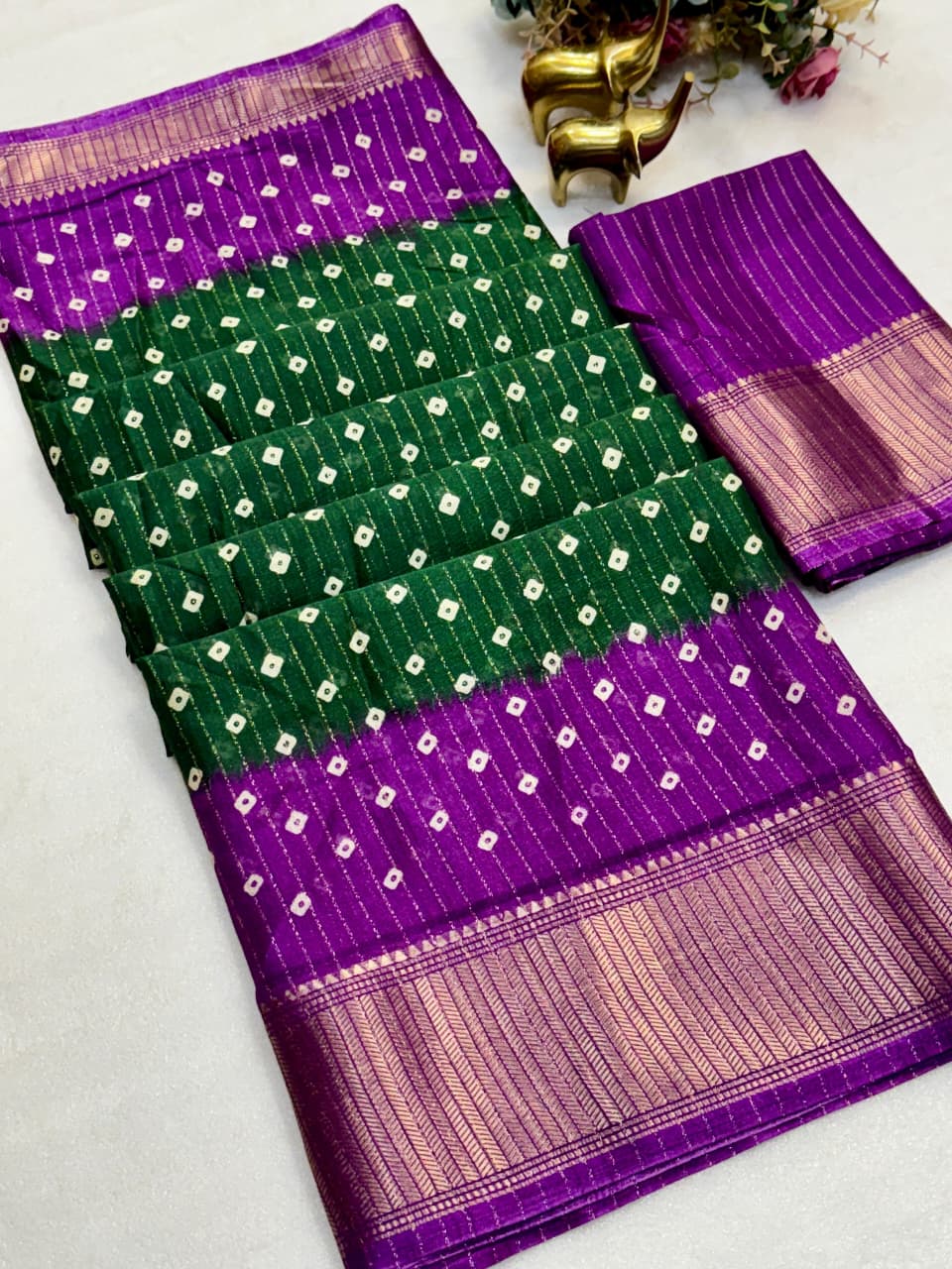 Premium Dola Rekko Zari Saree with All-Over Bandhani Print & Rich Zari Border – Vibrant Festive Collection for Boutique Display