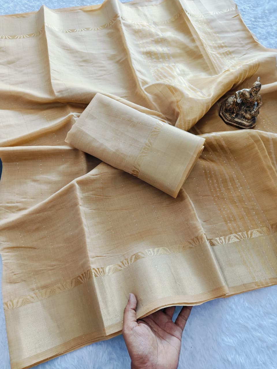 Tani Bani Silk Saree with Gold Jacquard Border & Rich Sequin Pallu – Festive Glamour for Boutique Bulk Orders