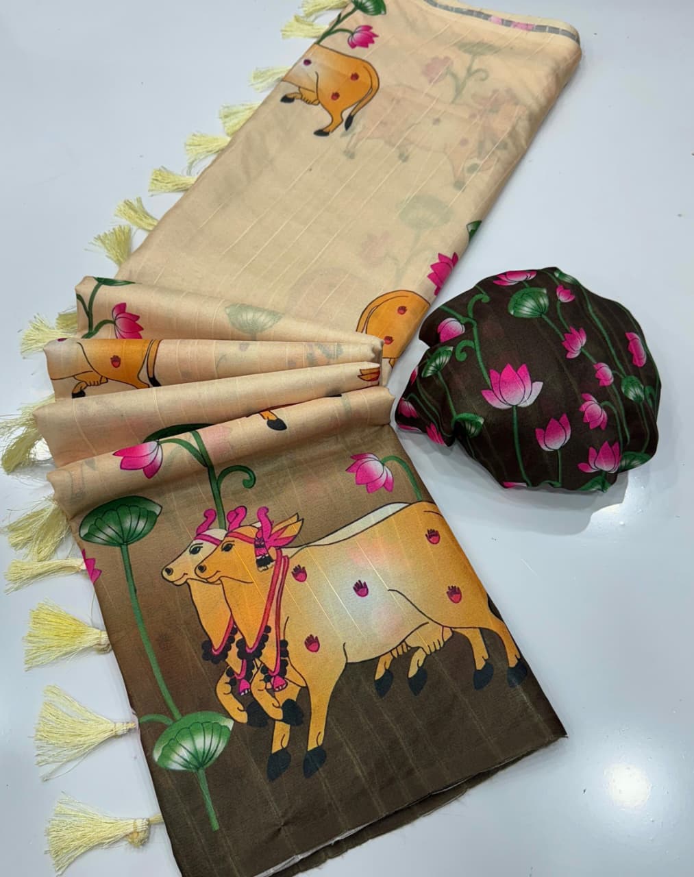 Handloom Tussar Silk Saree with Kalamkari Digital Print & Tassel Pallu – Artistic Luxury for Boutique Bulk Orders