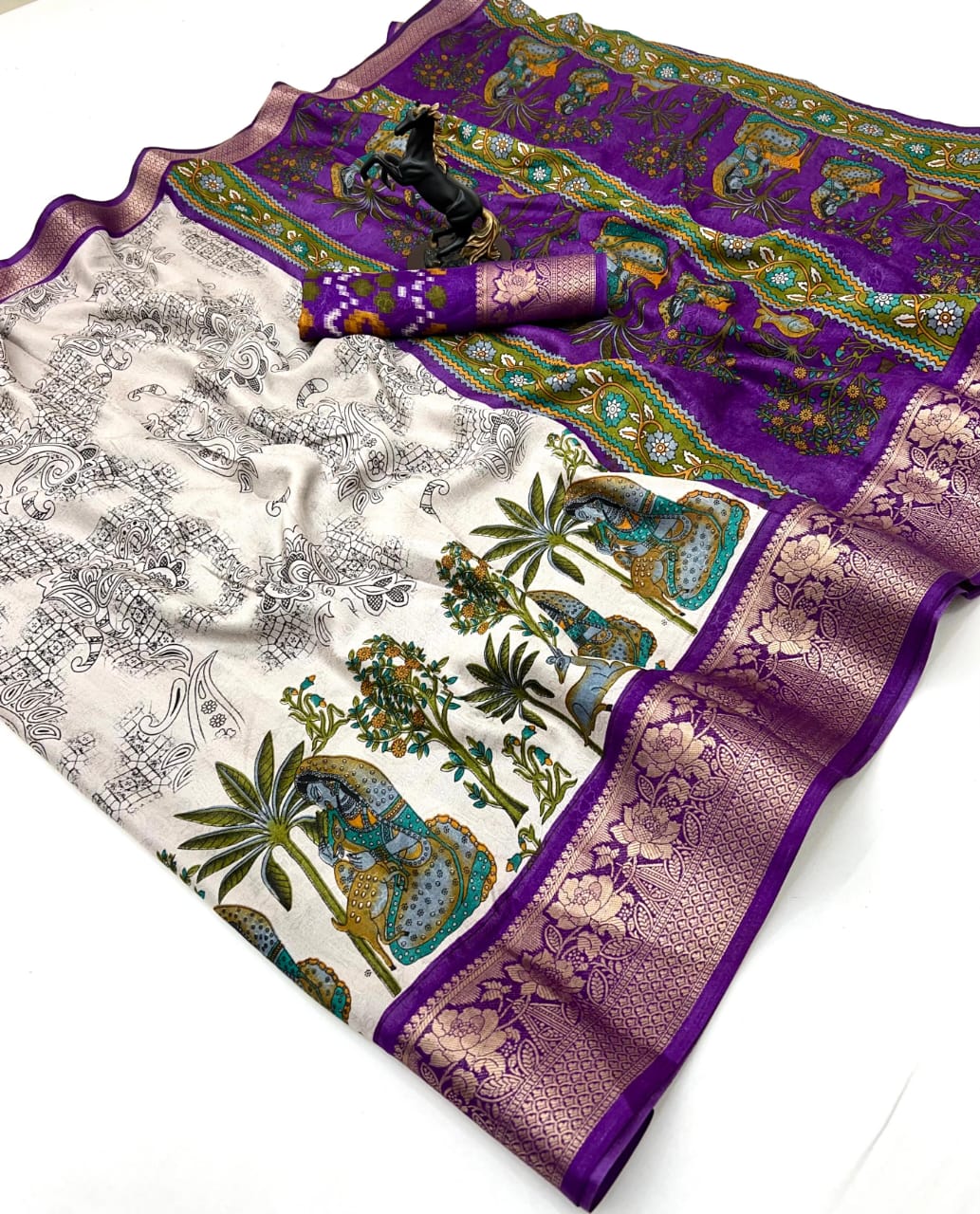 Premium Marshmallow Saree with Madhubani Print & Zari Border – Artistic Heritage for Boutique Bulk Orders