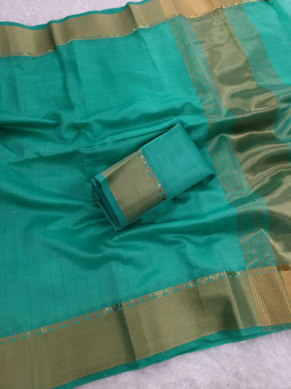 Heavy  maheshwari silk saree with gold jacquard border and gold rich pallu embedded with sequence weave work allover saree with Perfectly matched blouse piece and pallu