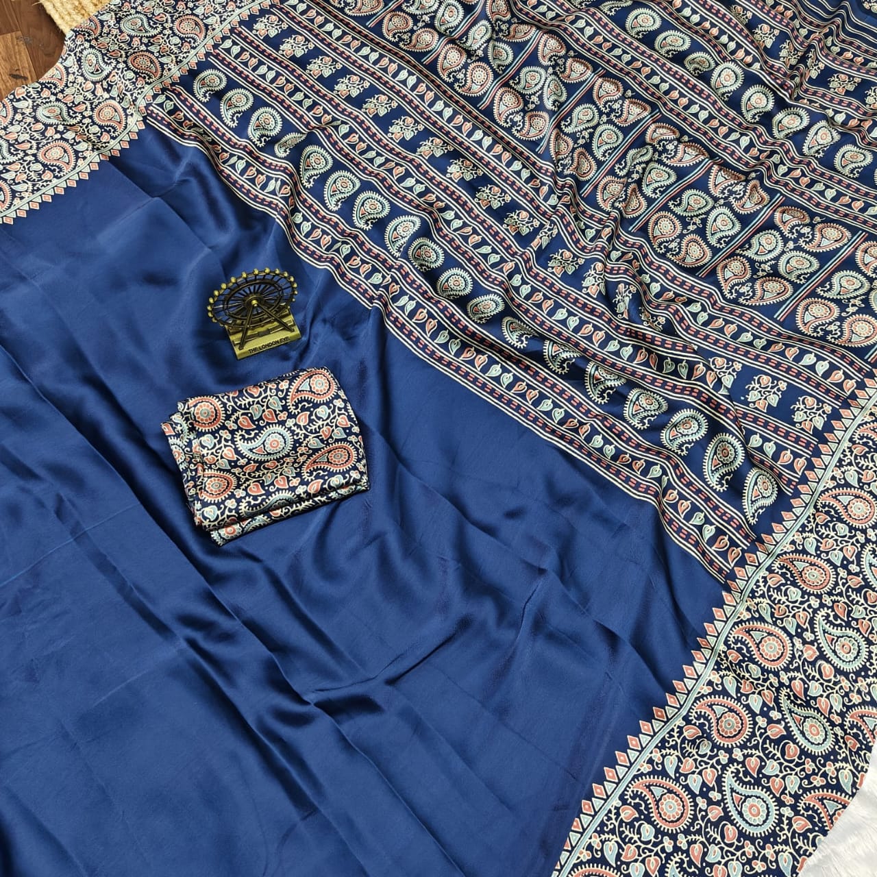 Pure Modal Silk Saree with Ajrakh Printed Pallu & Mango Border – Artistic Uniform Elegance for Boutique Displays & Festive Bulk Orders