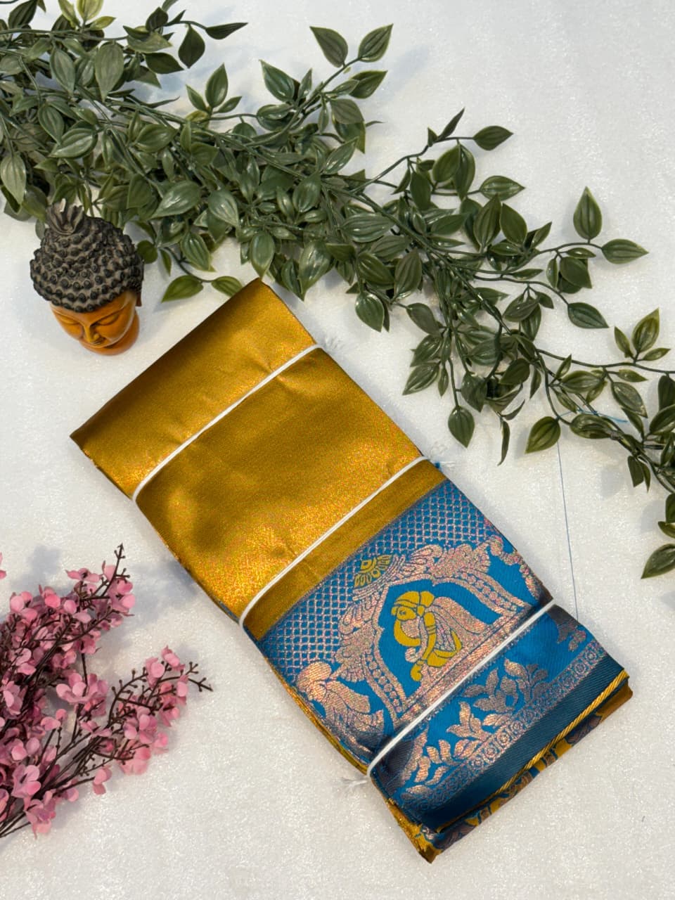 Kanjeevaram/Elampillai Pattu Silk Saree with Misri Fold – Traditional Grandeur for Boutique Displays & Wedding Season Gifting