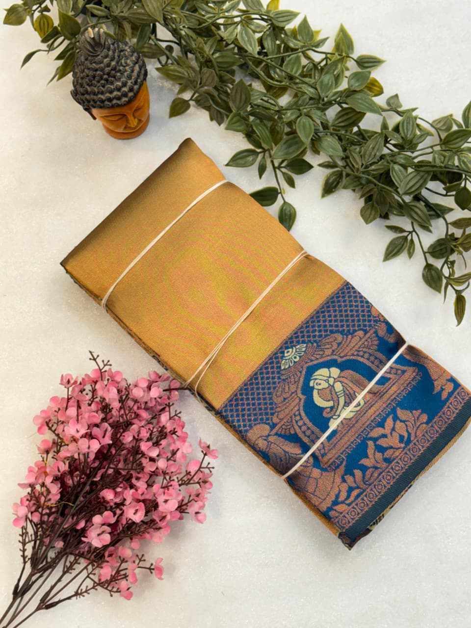 Kanjeevaram/Elampillai Pattu Silk Saree with Misri Fold – Traditional Grandeur for Boutique Displays & Wedding Season Gifting