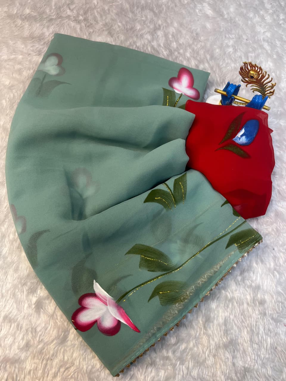 Georgette Saree with Flower Brush Print & Fancy Lace – Lightweight Elegance for Boutique Displays