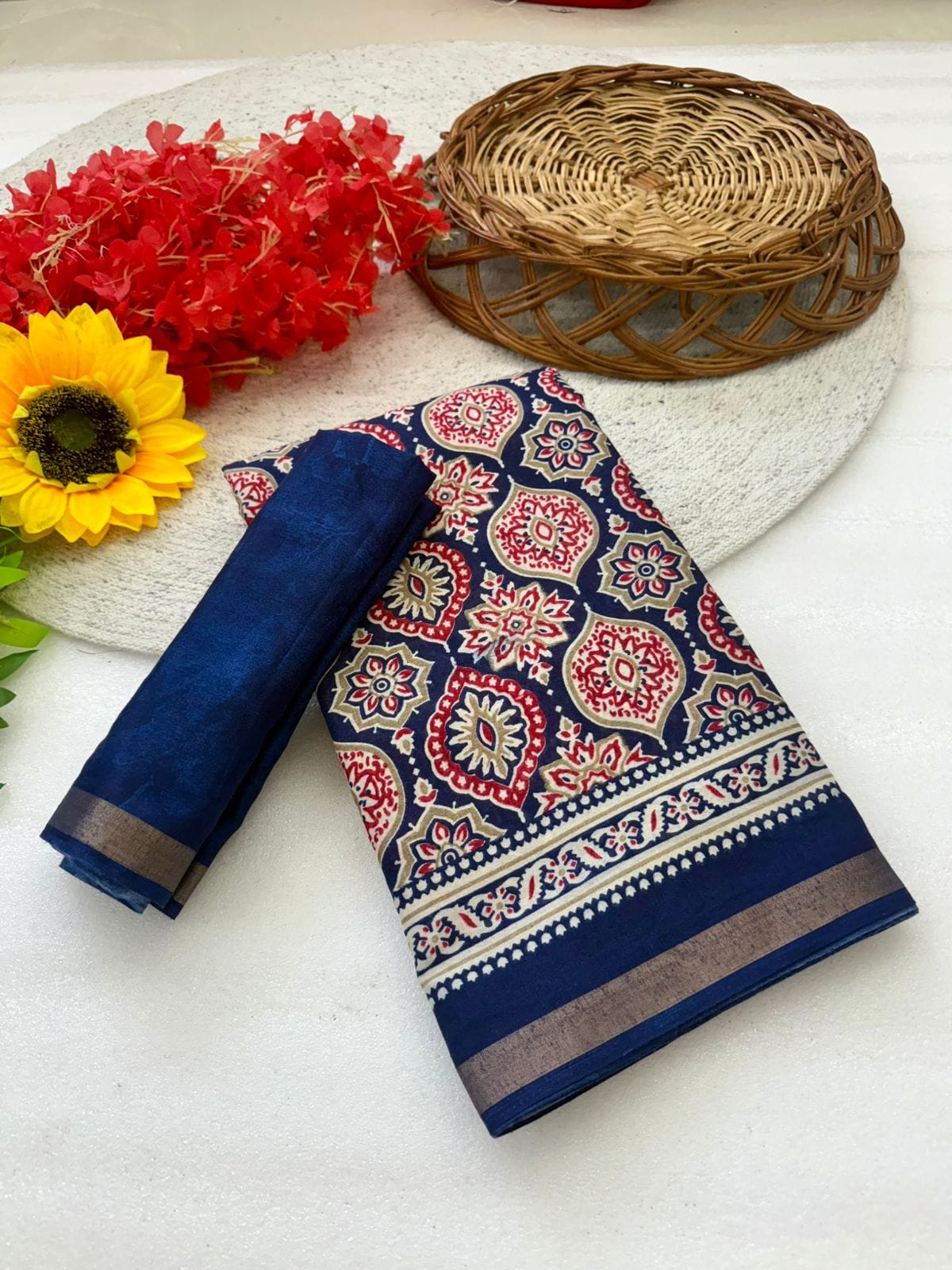 Super Mul Mul Cotton Viscose Saree with Patola Pallu & Sequin Work Blouse – Premium Boutique Wear & Festive Gifting