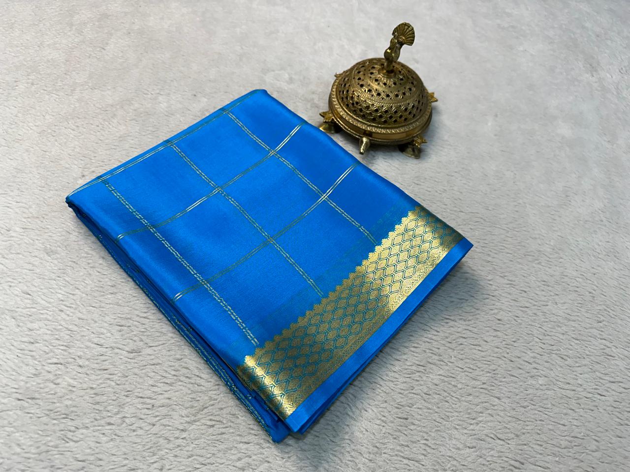 Pure Mysore Crepe Silk Saree with Zari Weaving & Contrast Blouse – Elegant Boutique Wear & Festive Gifting