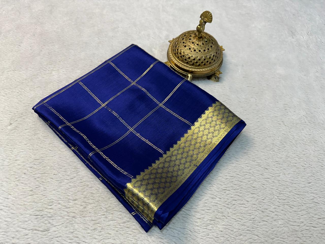 Pure Mysore Crepe Silk Saree with Zari Weaving & Contrast Blouse – Elegant Boutique Wear & Festive Gifting