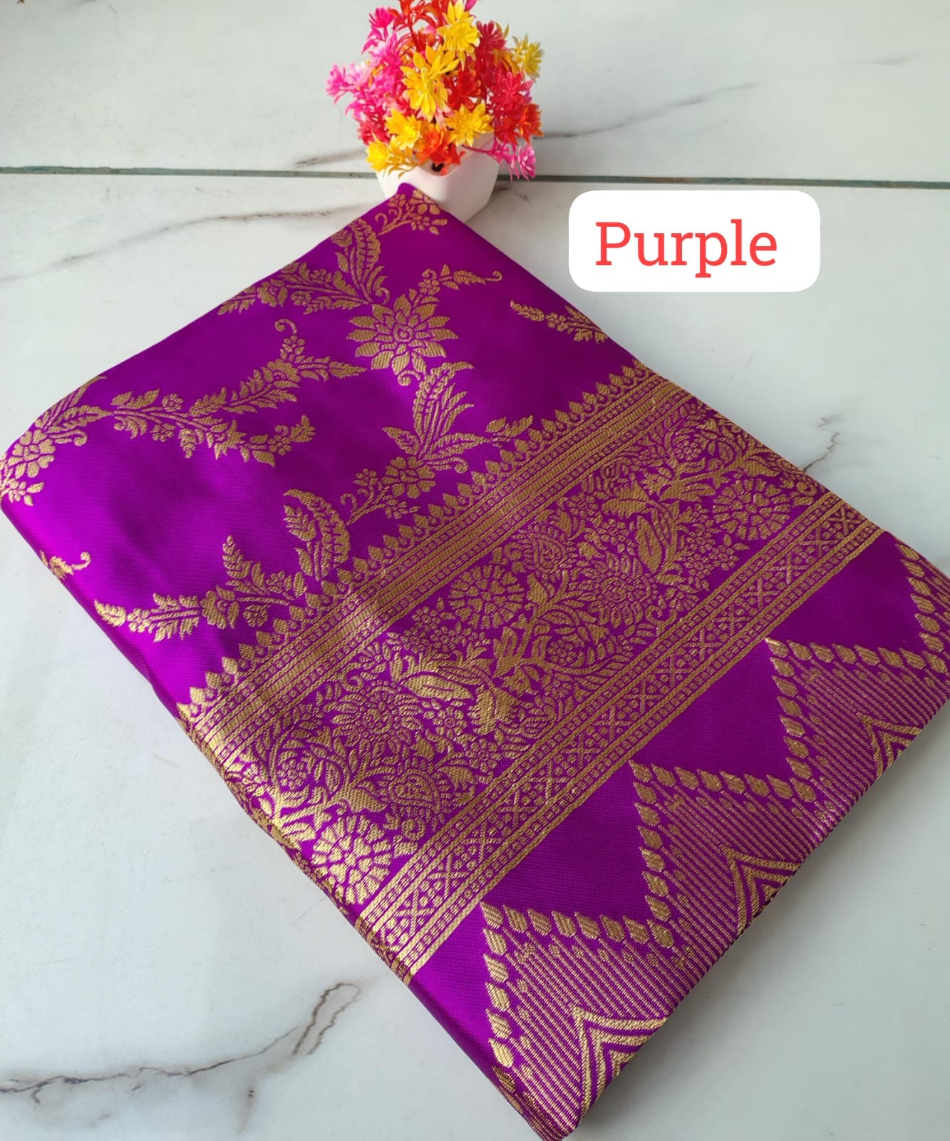 Banarasi Soft Silk Saree – Elegant Weaving Work.