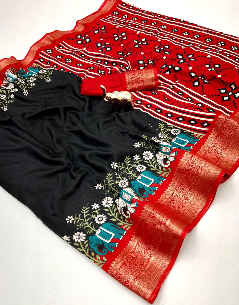Poly Silk Saree – Floral Print & Golden Border.