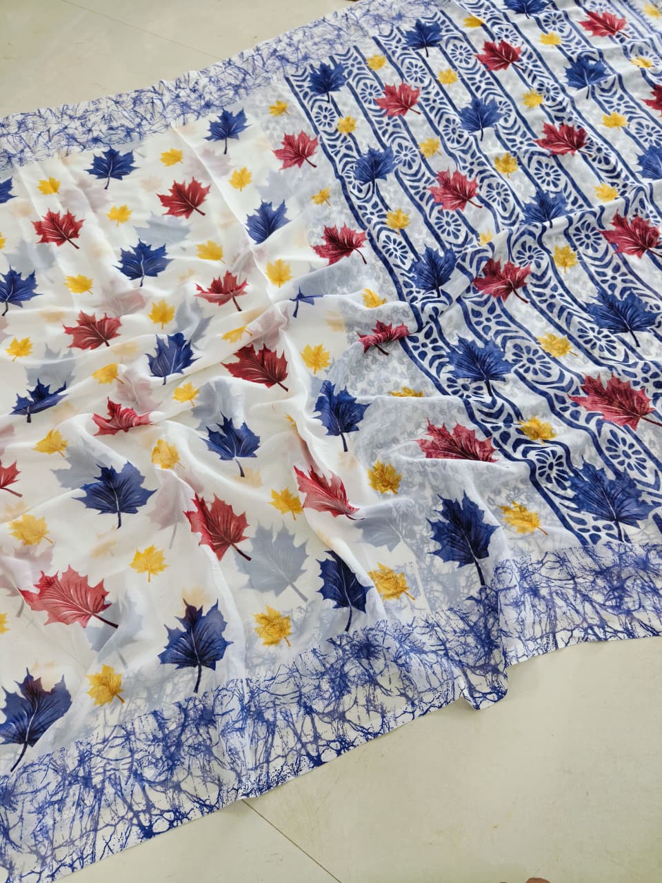 Soft Georgette Floral Leaf Digital Print Saree.