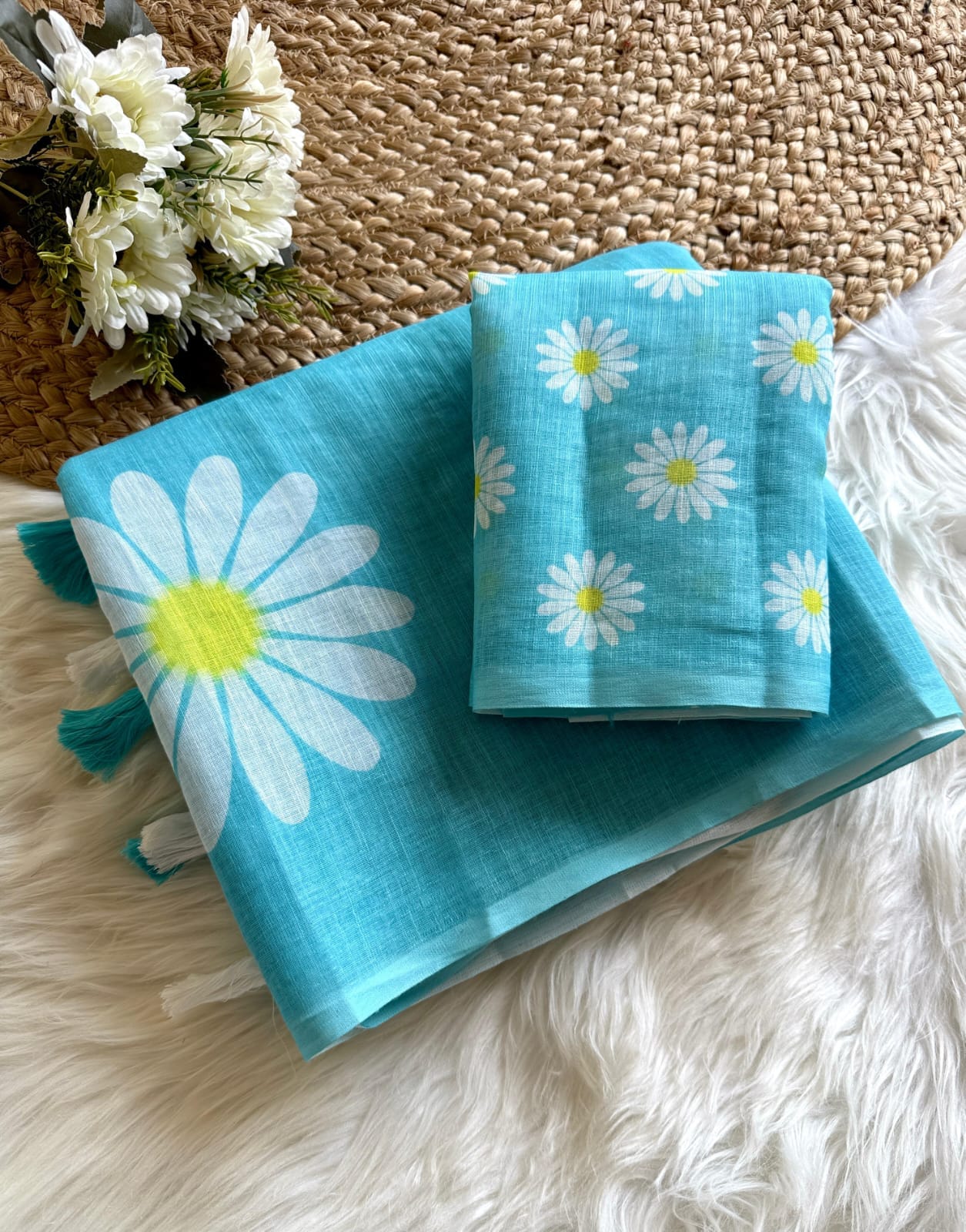 Pure Linen Digital Print Saree with Tassels.