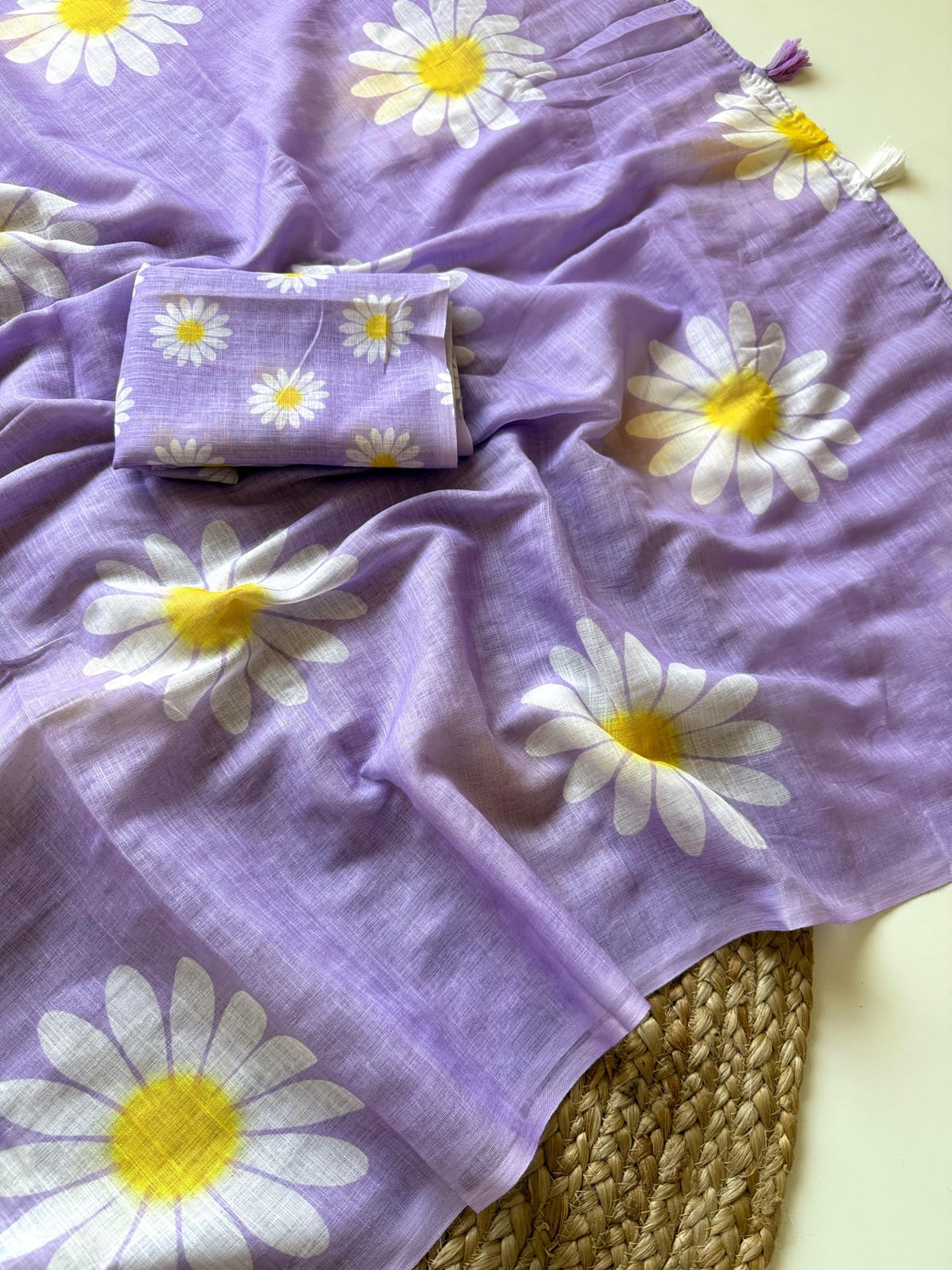 Pure Linen Digital Print Saree with Tassels.