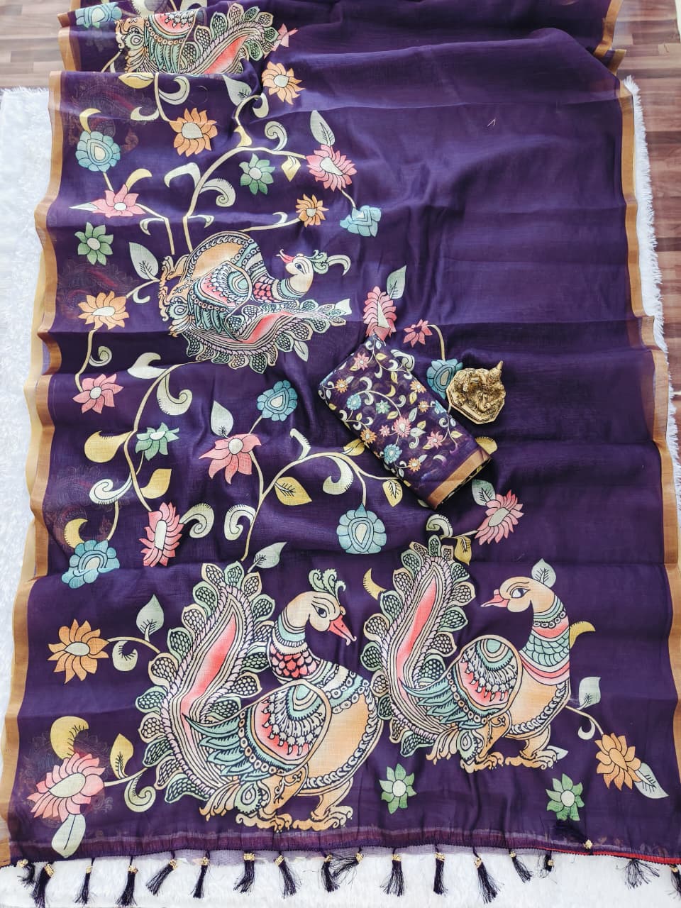 Heavy Gold Linen Blooming Saree – Peacock Kalamkari Digital Print with Motif Tassels.