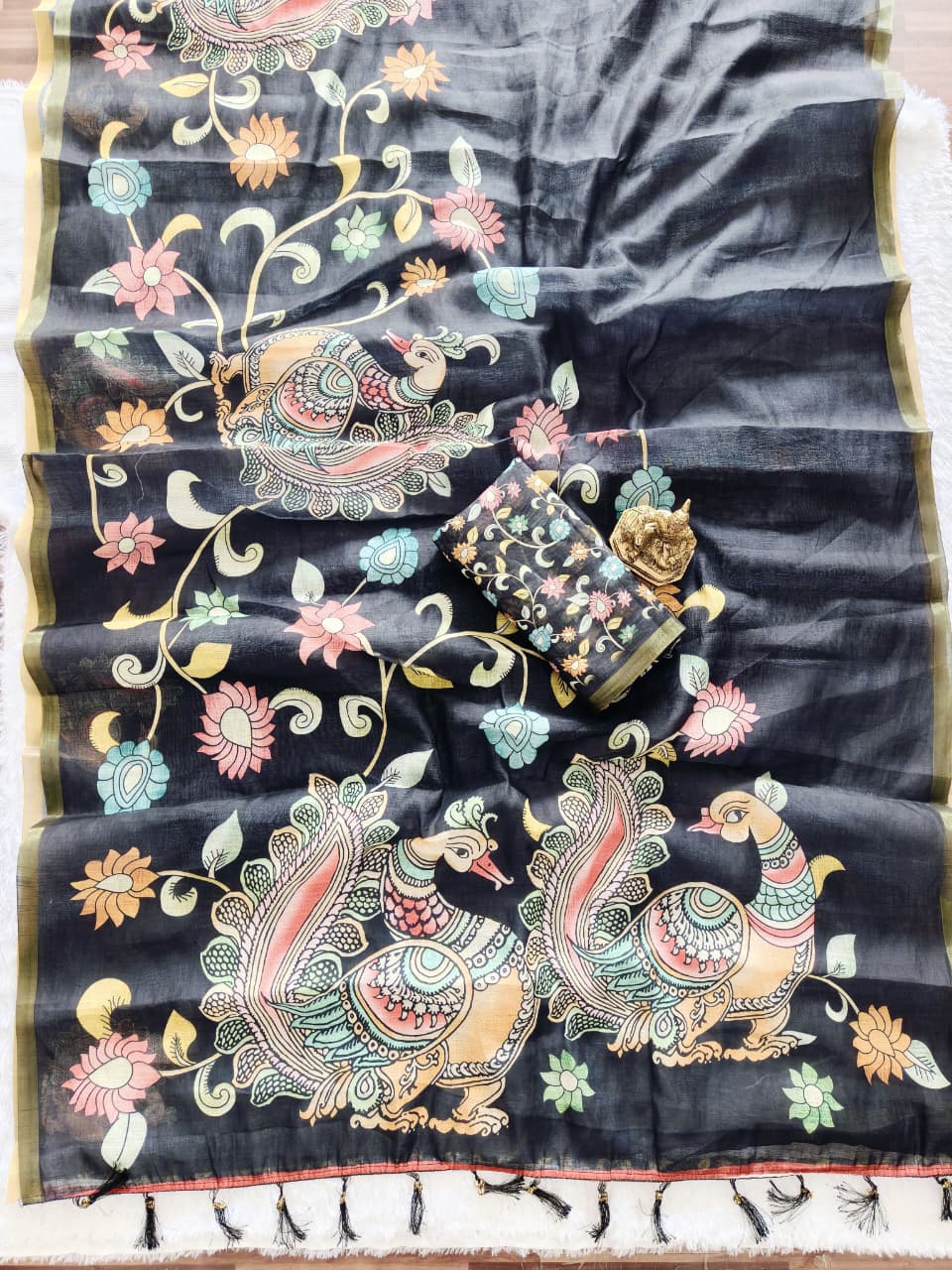 Heavy Gold Linen Blooming Saree – Peacock Kalamkari Digital Print with Motif Tassels.