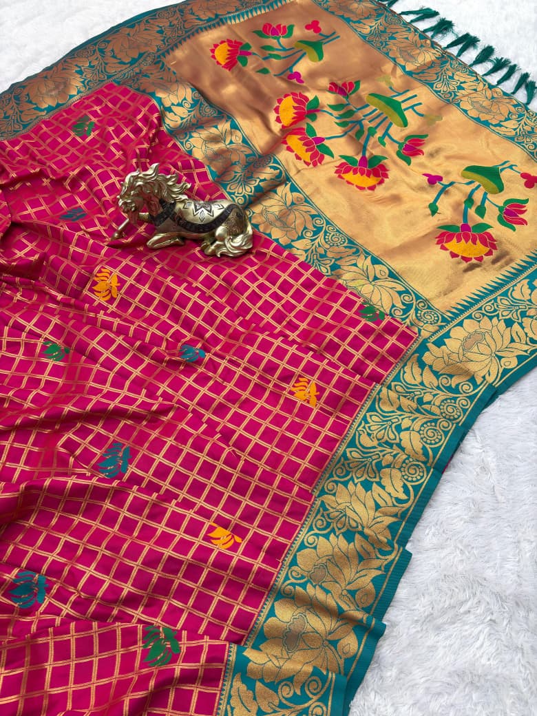 SUPER-HIT Unique Checks Paithani Silk Saree – Lotus Motifs & Contrast Brocade Blouse.