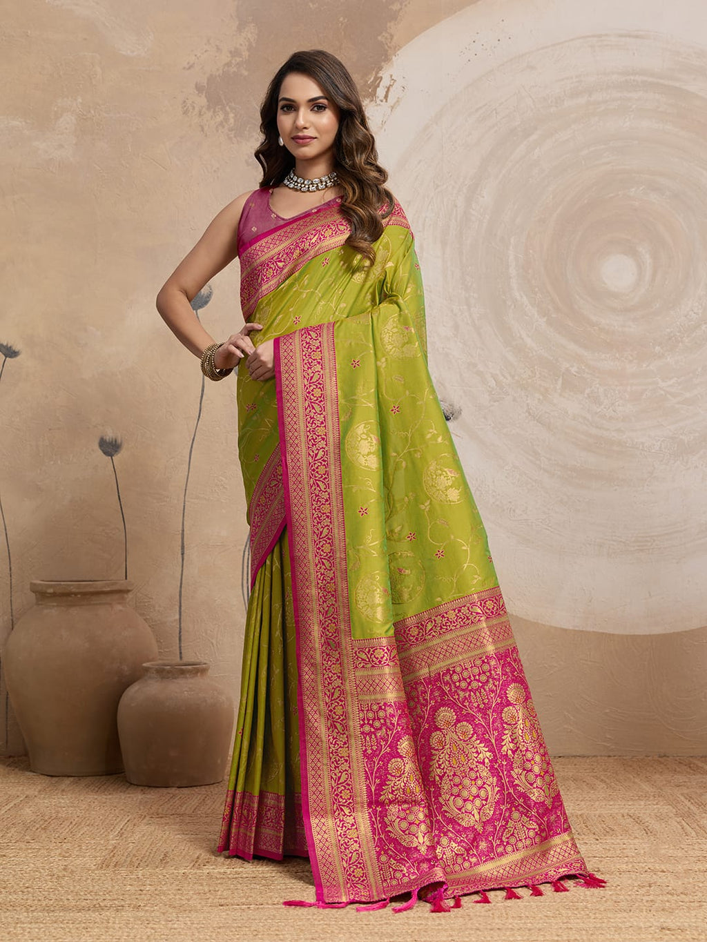 Soft Banarasi Silk Saree – Meenakari Jaal with Gold Zari Border & Rich Pallu