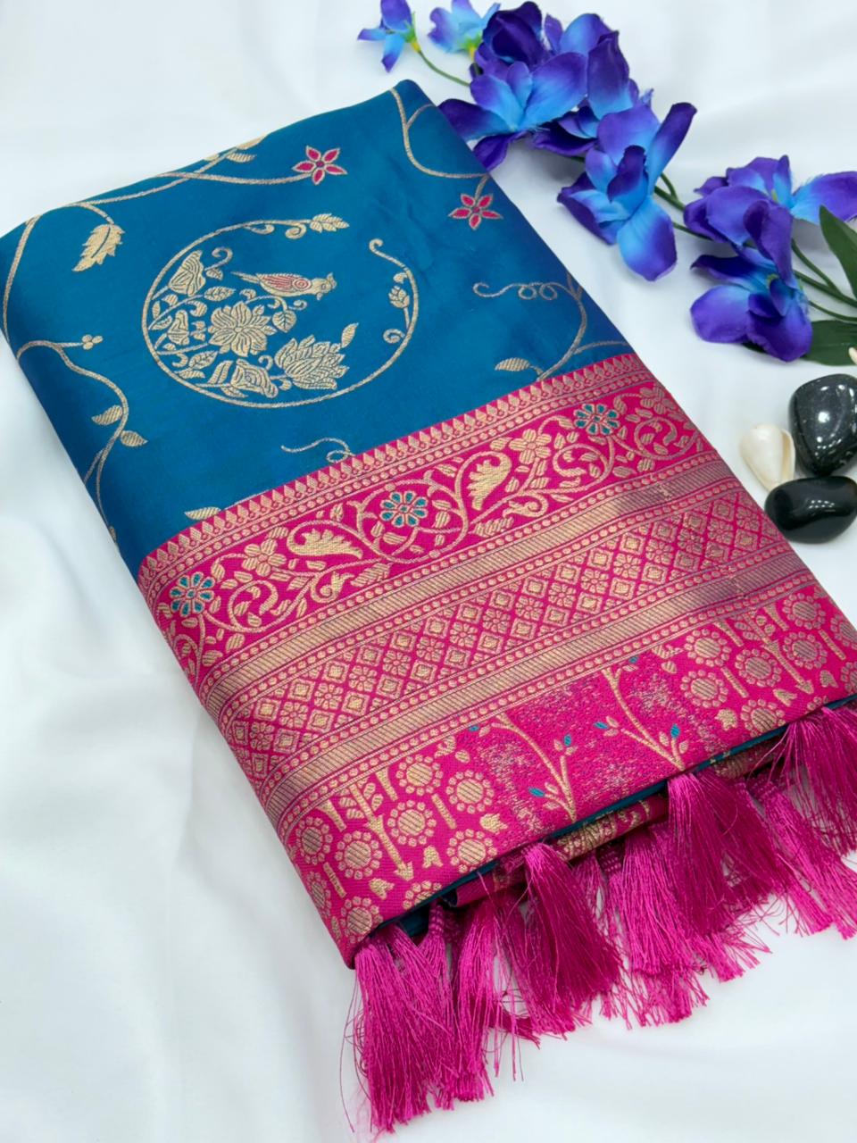 Soft Banarasi Silk Saree – Meenakari Jaal with Gold Zari Border & Rich Pallu