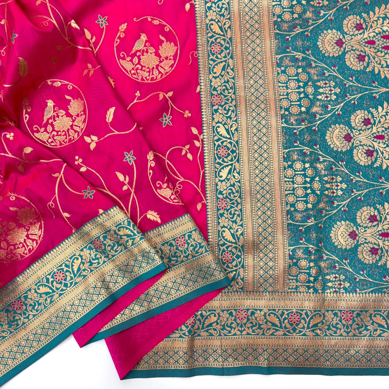 Soft Banarasi Silk Saree – Meenakari Jaal with Gold Zari Border & Rich Pallu
