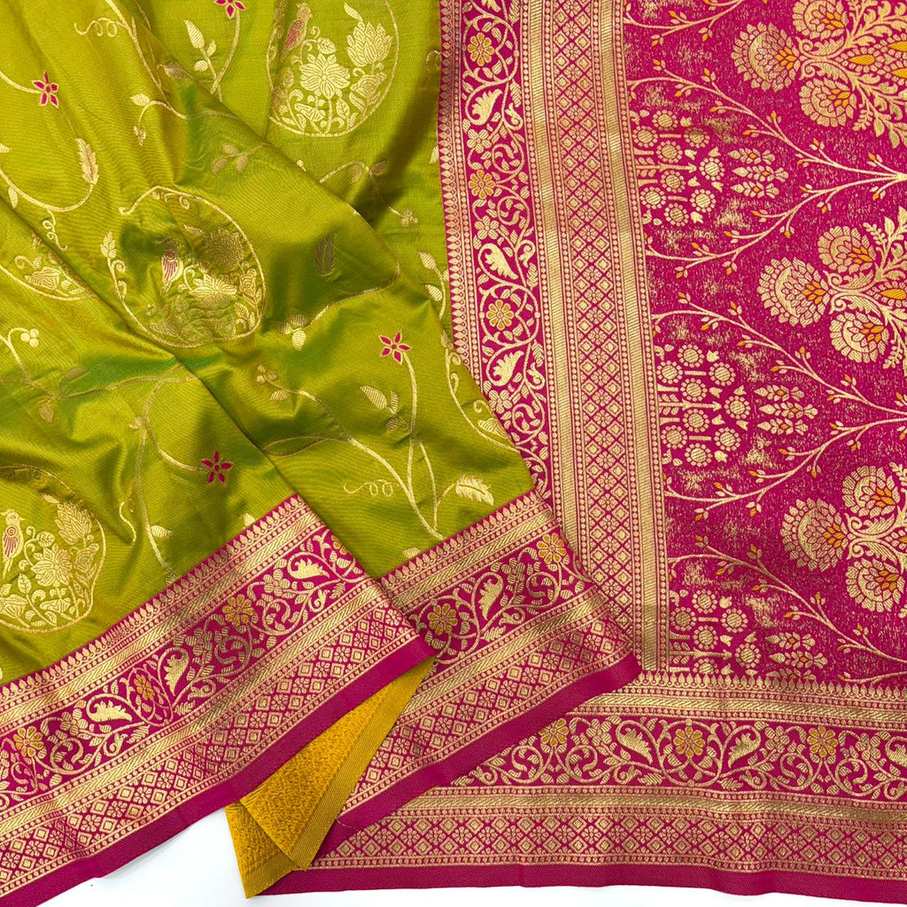 Soft Banarasi Silk Saree – Meenakari Jaal with Gold Zari Border & Rich Pallu