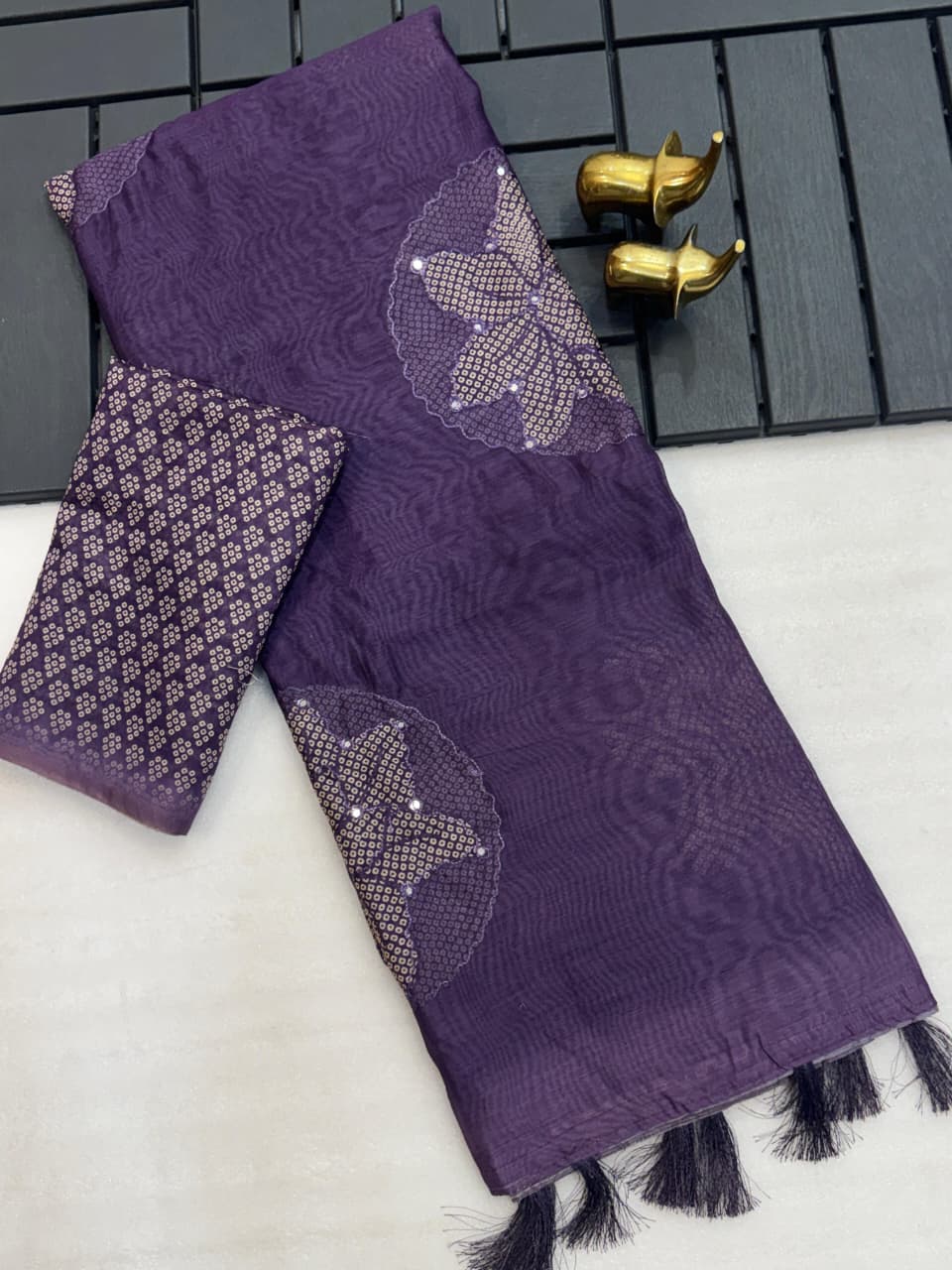 Pure Malai Cotton Saree – Bandhani Prints with Aari & Gota Mirror Work