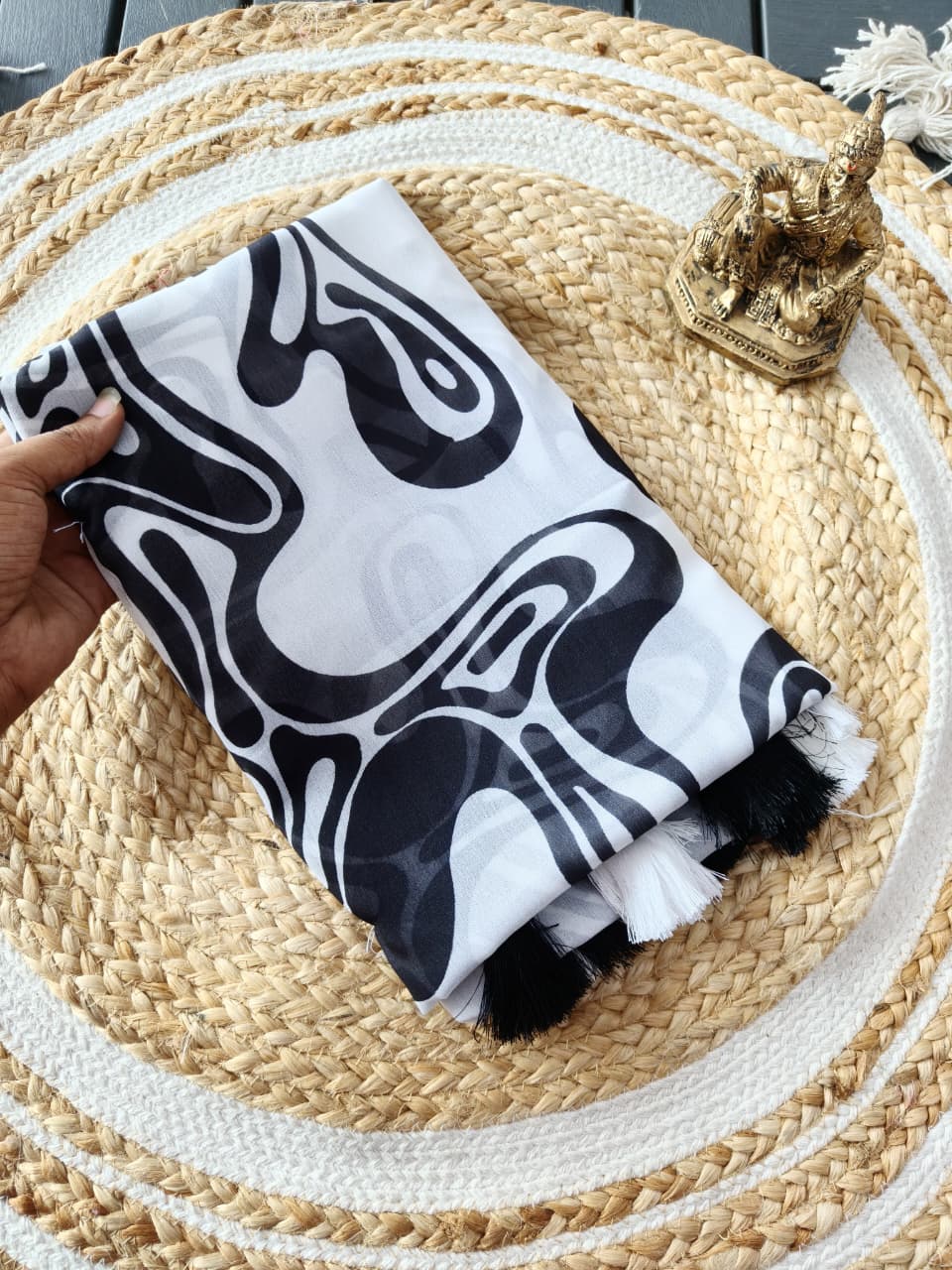 Heavy Marshmallow Georgette Saree – Black & White Digital Print with Cotton Tassels.