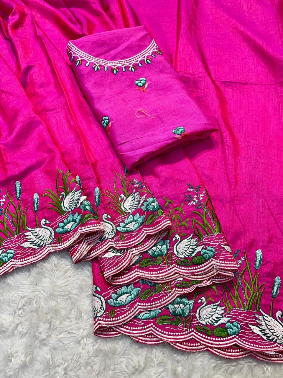 Tussar Cotton Embroidered Saree – Swan & Lotus Motifs with Scalloped Border.