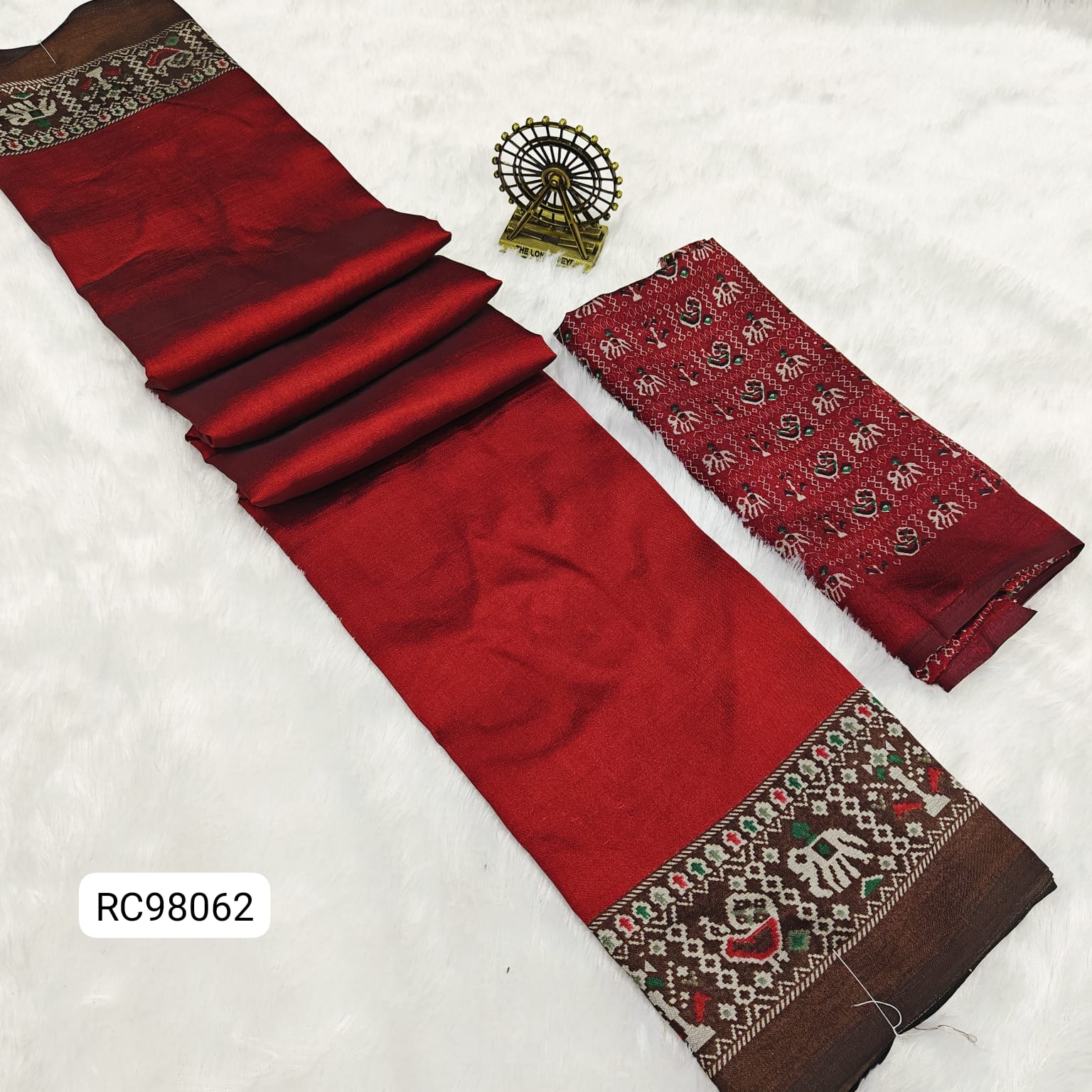 Soft & Shiny Australian Silk Saree – Patola Design.