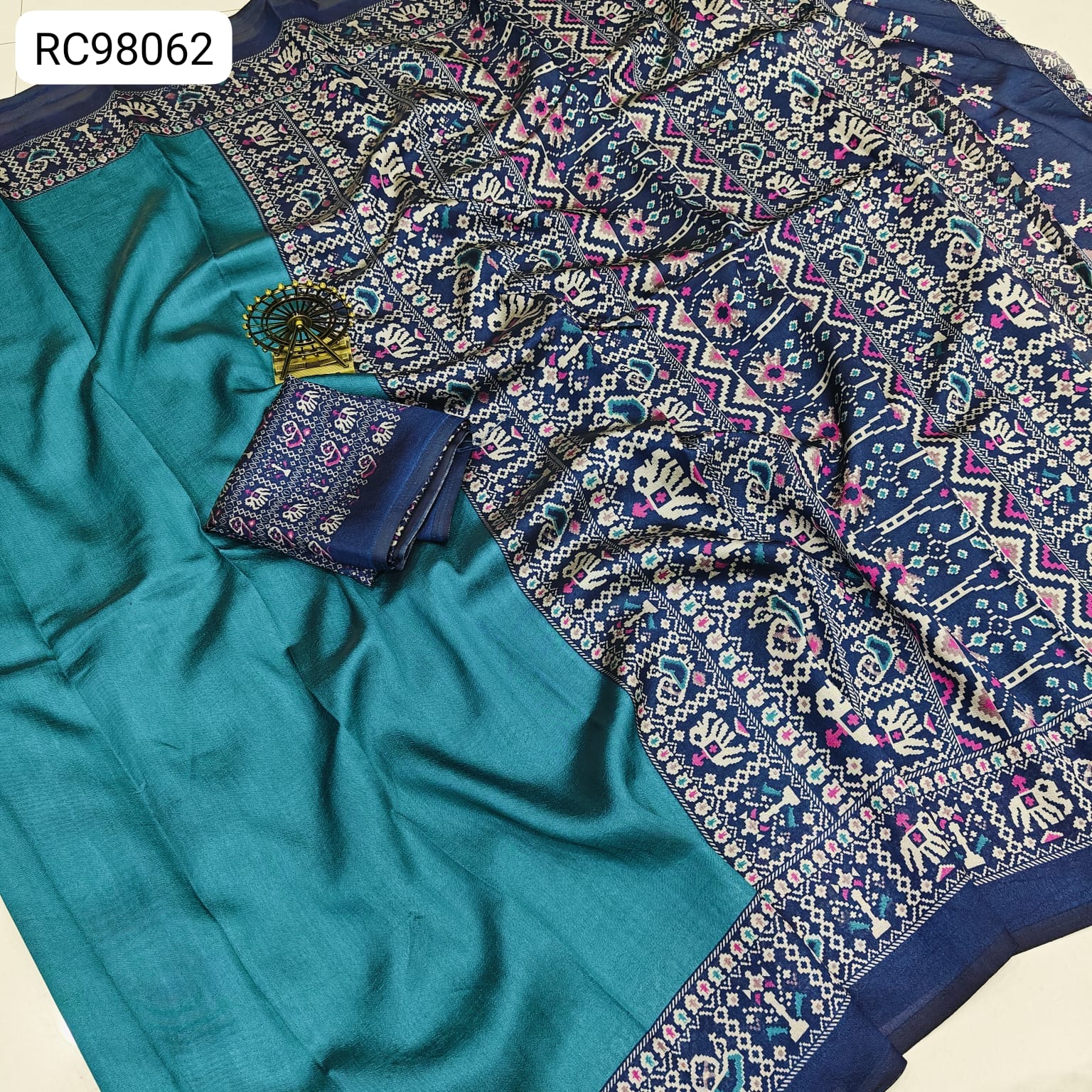 Soft & Shiny Australian Silk Saree – Patola Design.