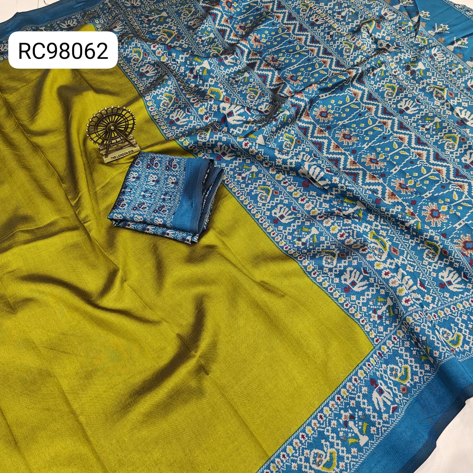 Soft & Shiny Australian Silk Saree – Patola Design.