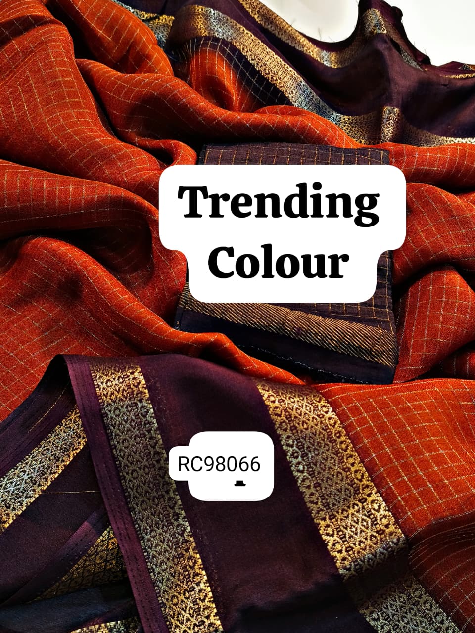 Beautiful Georgette Checks Saree – Contrast Border & Tassel Pallu.